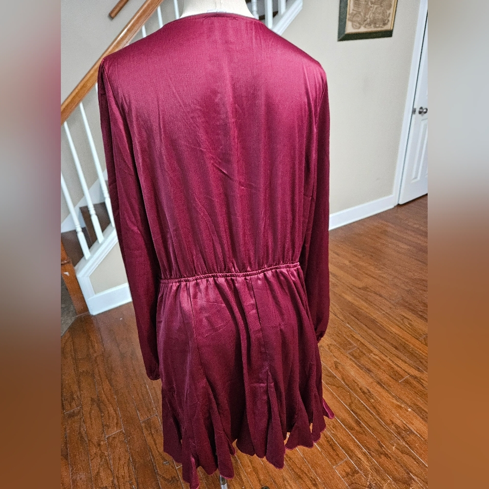 Chic Soul Satin Dress 1X - Picture 3 of 5
